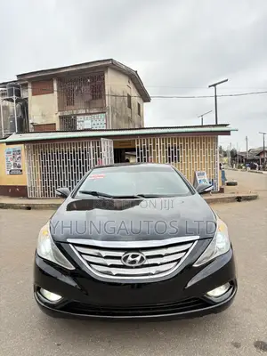 Hyundai Sonata Limited 2.0T Sedan (2.0L 4cyl 6A) 2012 Black