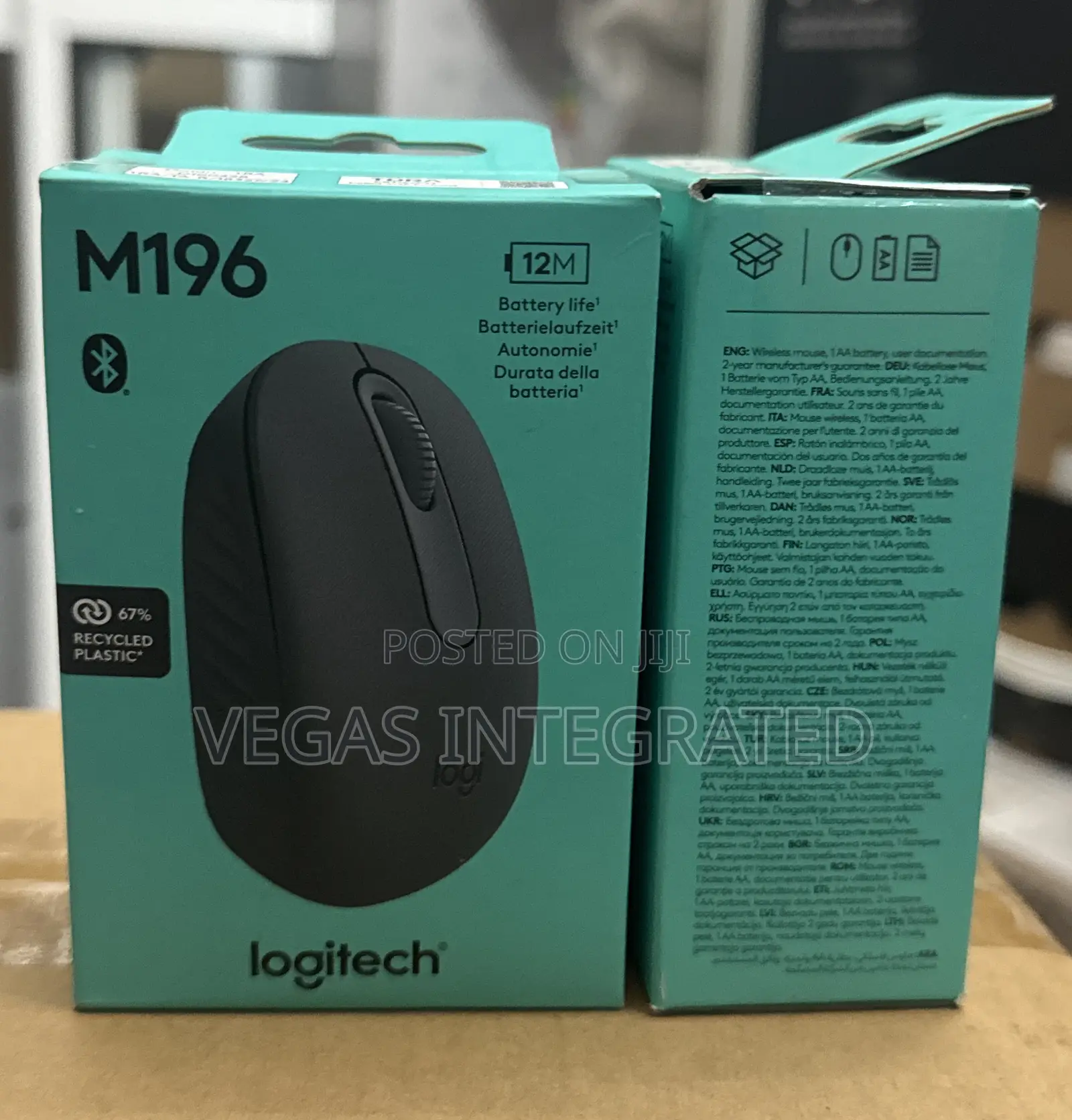 Logitech M196 Bluetooth Wireless Mouse, Compact and Portable Mouse