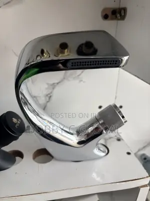 Luxury G-Shape Chrome Basin Mixer