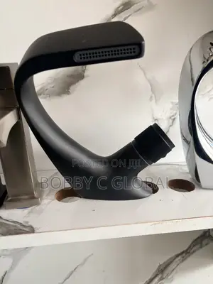 Luxury G-Shape Black Basin Mixer
