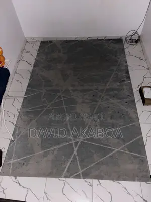 Rug 7by10 Feet