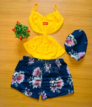 Nightwear/Pajamas