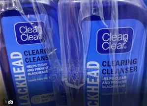 Blackhead Clearing Cleanser
