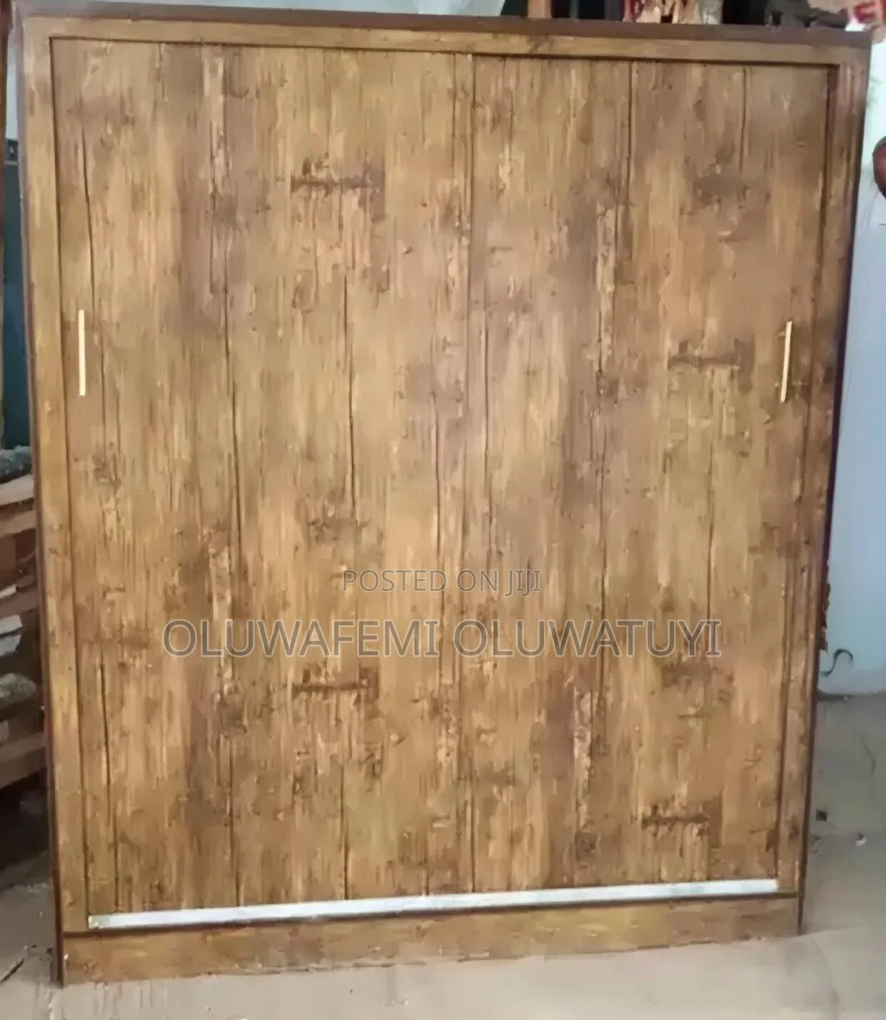Used Wardrobe