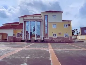 Furnished 10bdrm Duplex in Amuba Housing Estate, Umuahia for sale