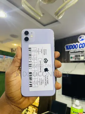Apple iPhone 11 64 GB Purple