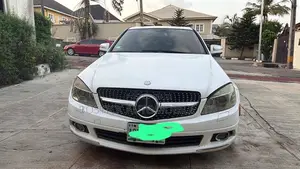 Mercedes-Benz C300 Sport Sedan RWD (3.0L 6cyl 6M) 2010 White