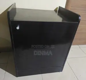 Bedside Cabinet/Nightstand