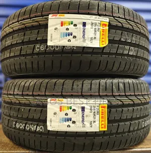 Brand New Pirelli P Zero 255/40r21 102y Xl (R01)