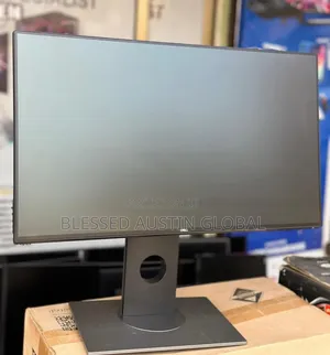 Dell 24 Inches Frameless Ultra Sharp
