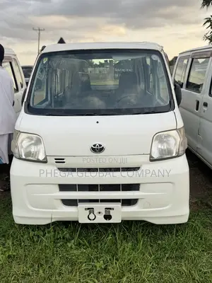 Daihatsu Hijet 2007 White