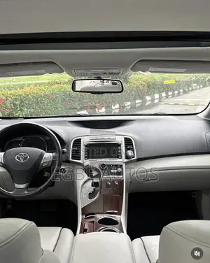 Toyota Venza XLE 2011 Black