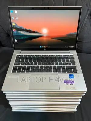 Laptop HP EliteBook 830 G8 8GB Intel Core i5 SSD 256GB
