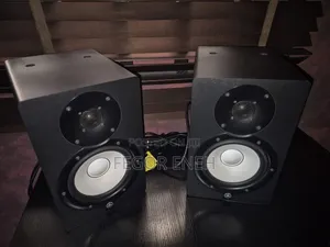Yamaha HS7 Studio Monitors
(Pair)
