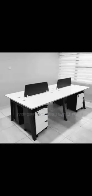 4seater Office Workstation Quality Product