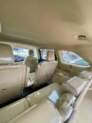 Toyota Highlander Limited V6 4x4 (3.5L 6cyl 6A) 2016 Gold