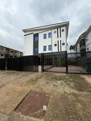 3bdrm Apartment in Katampe Abuja for sale
