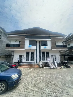 4bdrm Duplex in Angle View Estate for rent