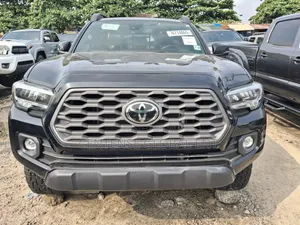 Toyota Tacoma 2021 Black