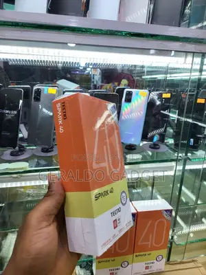 New Tecno Spark 40 256 GB Black