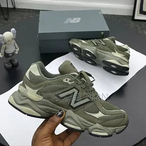 Sexy New Balance SNKS