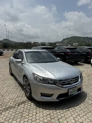Honda Accord LX 4dr Sedan FWD (2.4L 4cyl 2A) 2016 Silver