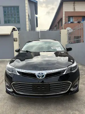 Toyota Avalon XLE 4dr Sedan (3.5L 6cyl 6A) 2014 Black