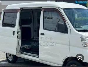 New Daihatsu Hijet 2017 Silver