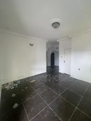 1bdrm Block of Flats in Greenfield Estate, Ago Palace for rent