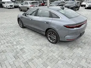 New BYD Qin L DM-i 2025 Gray