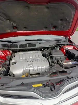 Toyota Venza 2011 Red