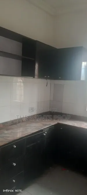 1bdrm Block of Flats in Badore for rent
