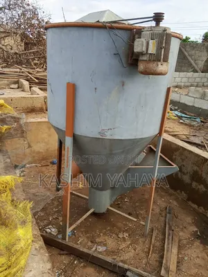 Fairly Used Feed Mill Mixer