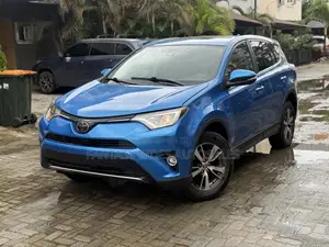 Toyota RAV4 SE 4dr SUV AWD (2.5L 4cyl 6A) 2018 Blue
