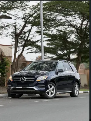 Mercedes-Benz GLE-Class GLE 350 2017 Blue