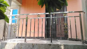 Stainless Square Pipe Balcony/Staircase Railing