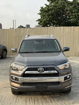 Toyota 4-Runner 2017 Gray