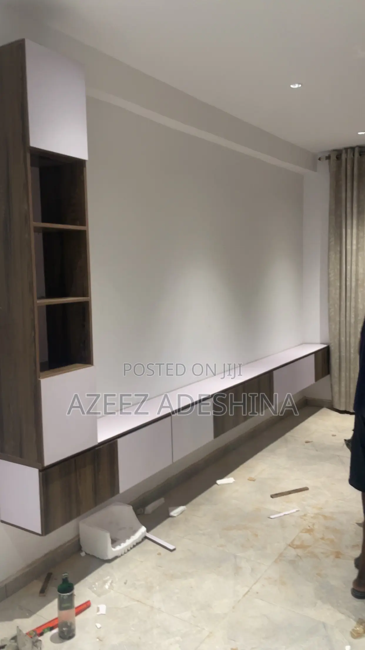 TV Console Unit