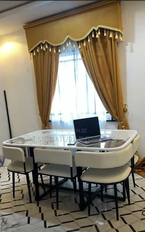 Minimalist Luxury Dinning Set With 6 Leather Chairs