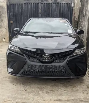 Toyota Camry 2020 Black