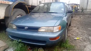Toyota Corolla 1990 Blue