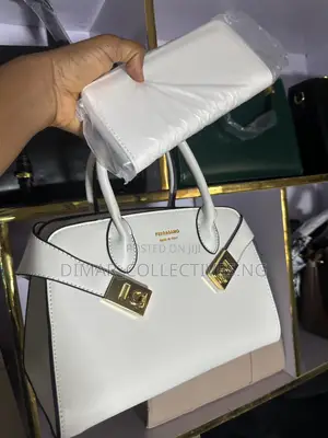 Big Fashion Quality Beige Female Handbag
