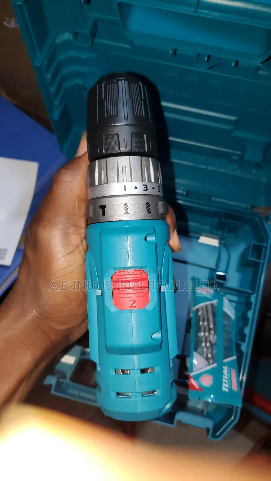 Total Impact Drill 12v