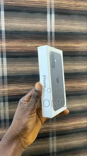 New Apple iPhone 16 128 GB Black