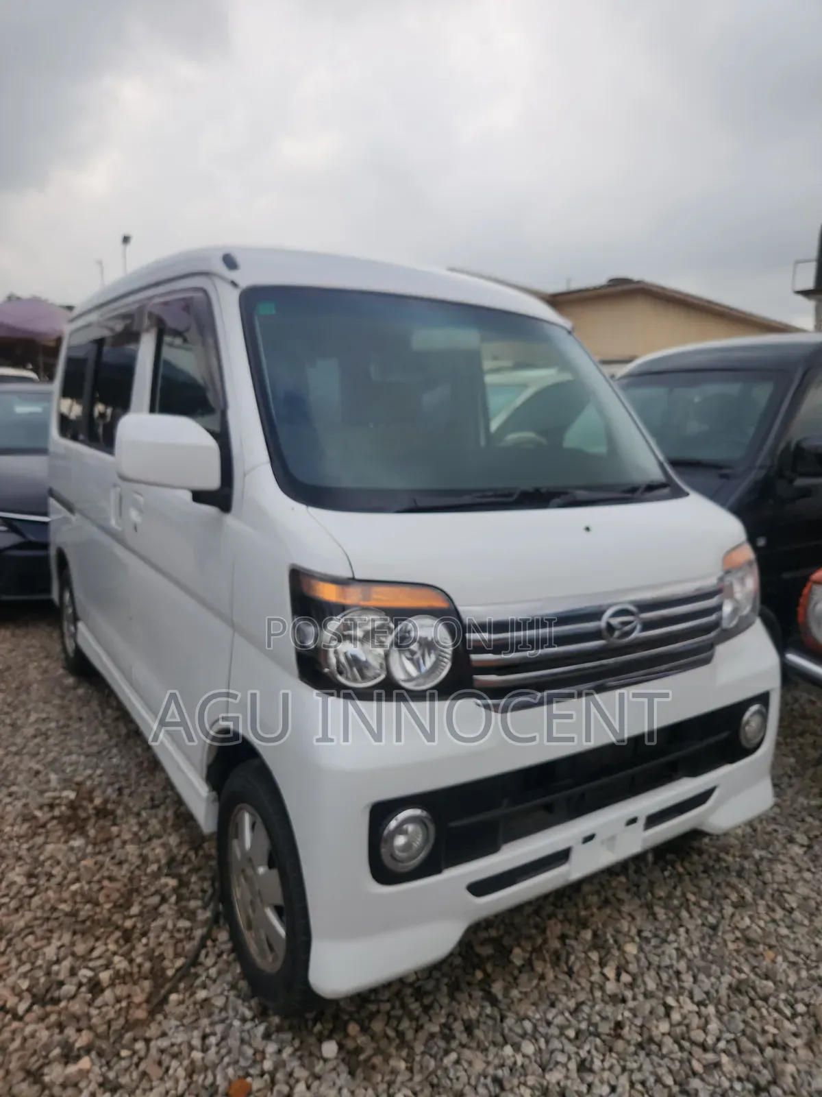 Daihatsu Hijet 2012 White