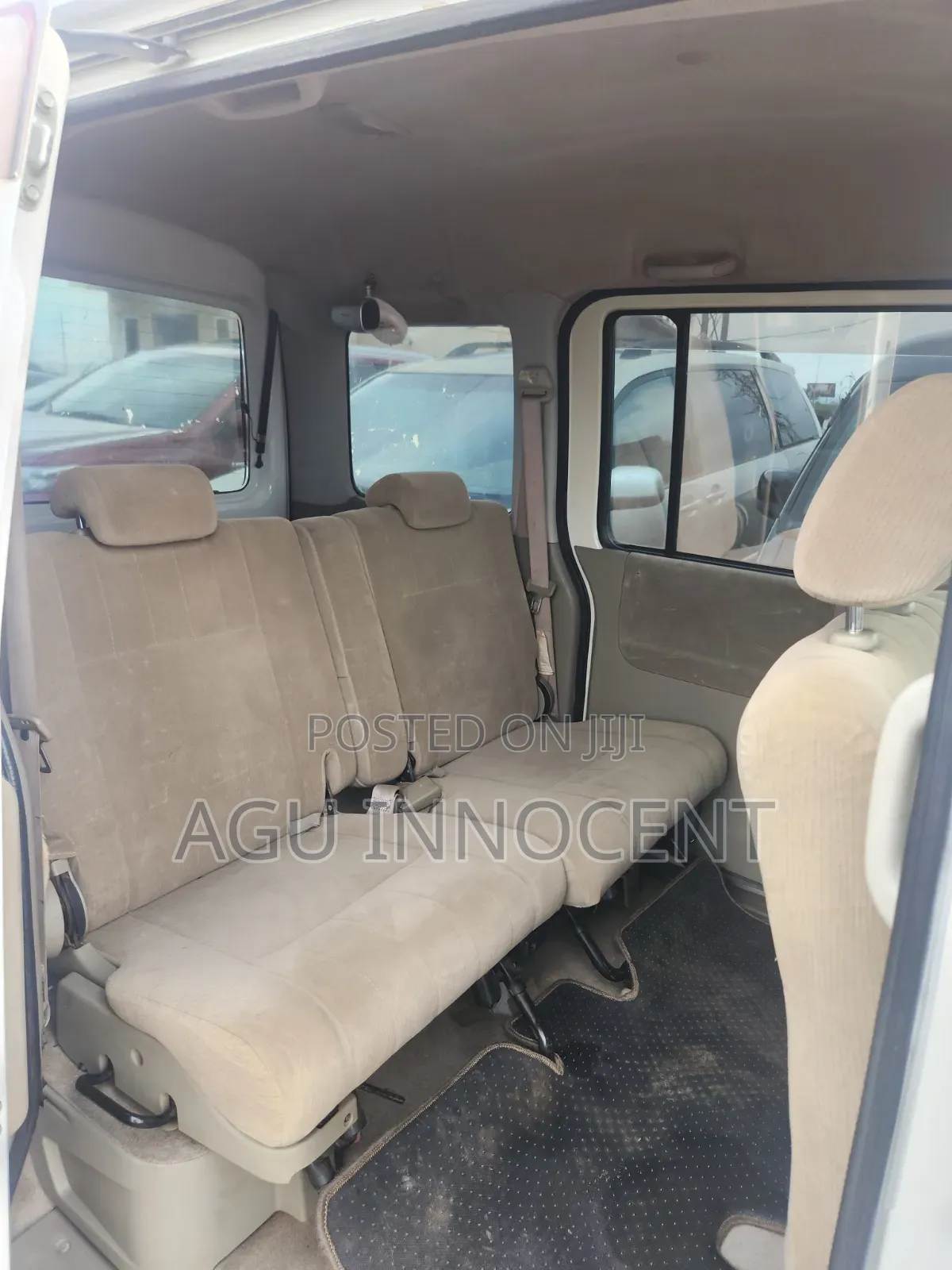 Daihatsu Hijet 2012 White