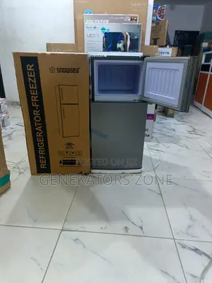 Snowsea BCD-136 Compact Refrigerator 100L