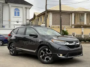 Honda CR-V Touring 4dr SUV AWD (1.5L 4cyl CVT) 2017 Gray