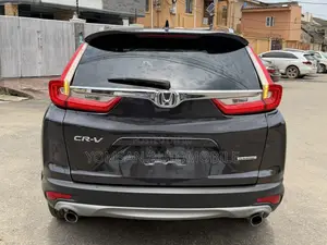 Honda CR-V Touring 4dr SUV AWD (1.5L 4cyl CVT) 2017 Gray