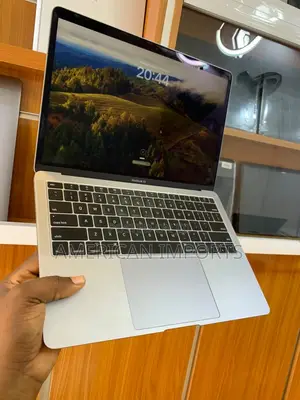 Laptop Apple MacBook Air 2019 8GB Intel Core i5 SSD 256GB